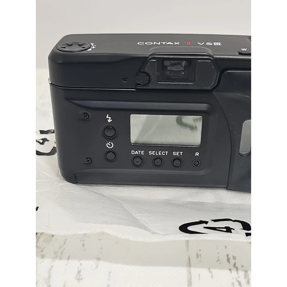 Contax TVS III 35mm Point & Shoot Film Camera With Case And Box
